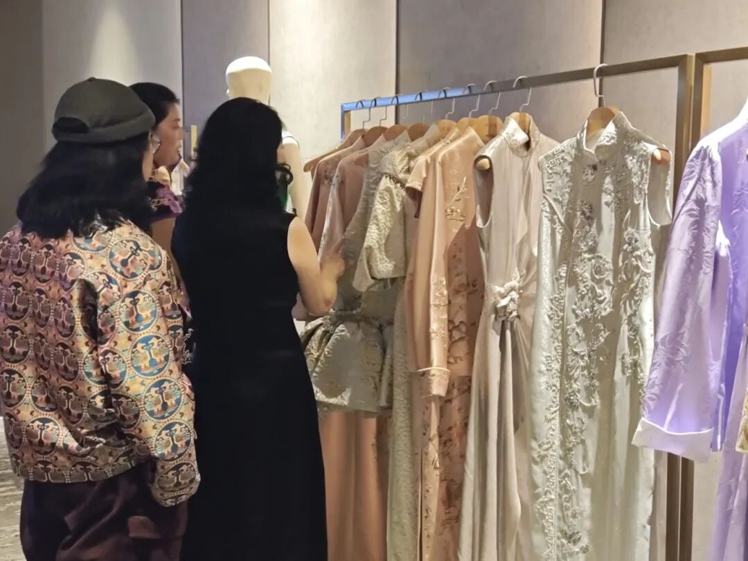 UUµçÍæ(ÖйúÇø)¹Ù·½ÍøÕ¾